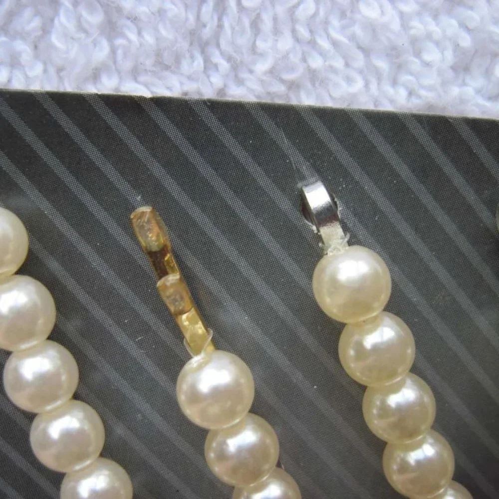 4 Goody Fashionow Luxe Shiny White Pearl Beaded Bobby Slide Hair Pins Ball Tips